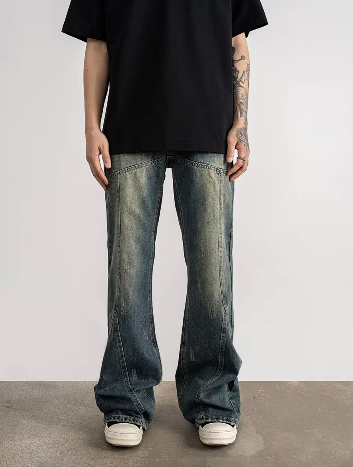 ZAPRE Relax Fit Rigid Seam Jeans