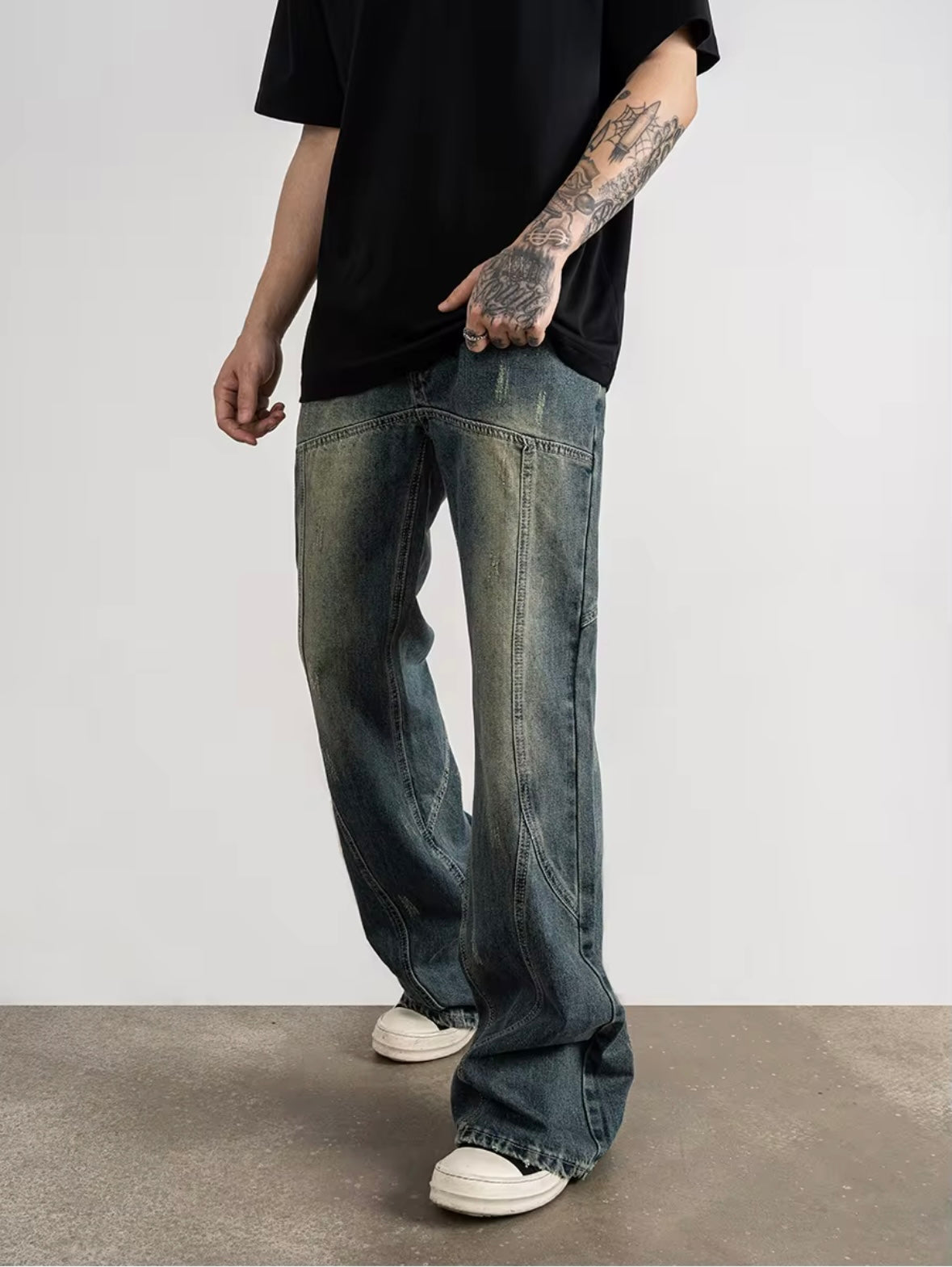 ZAPRE Relax Fit Rigid Seam Jeans