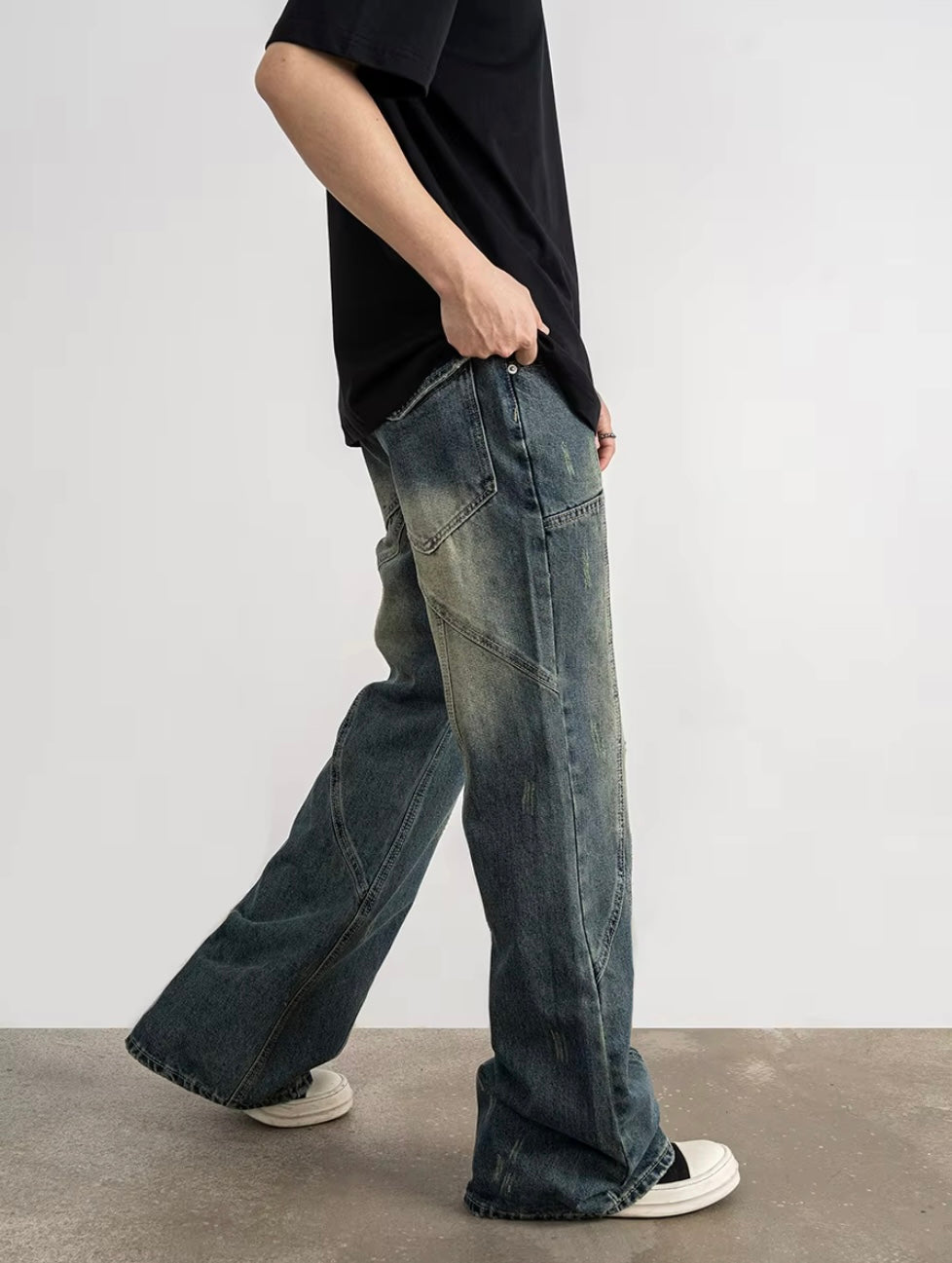 ZAPRE Relax Fit Rigid Seam Jeans